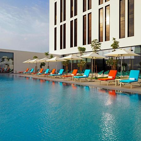Aloft Me'Aisam, Dubai Hotell Exteriör bild
