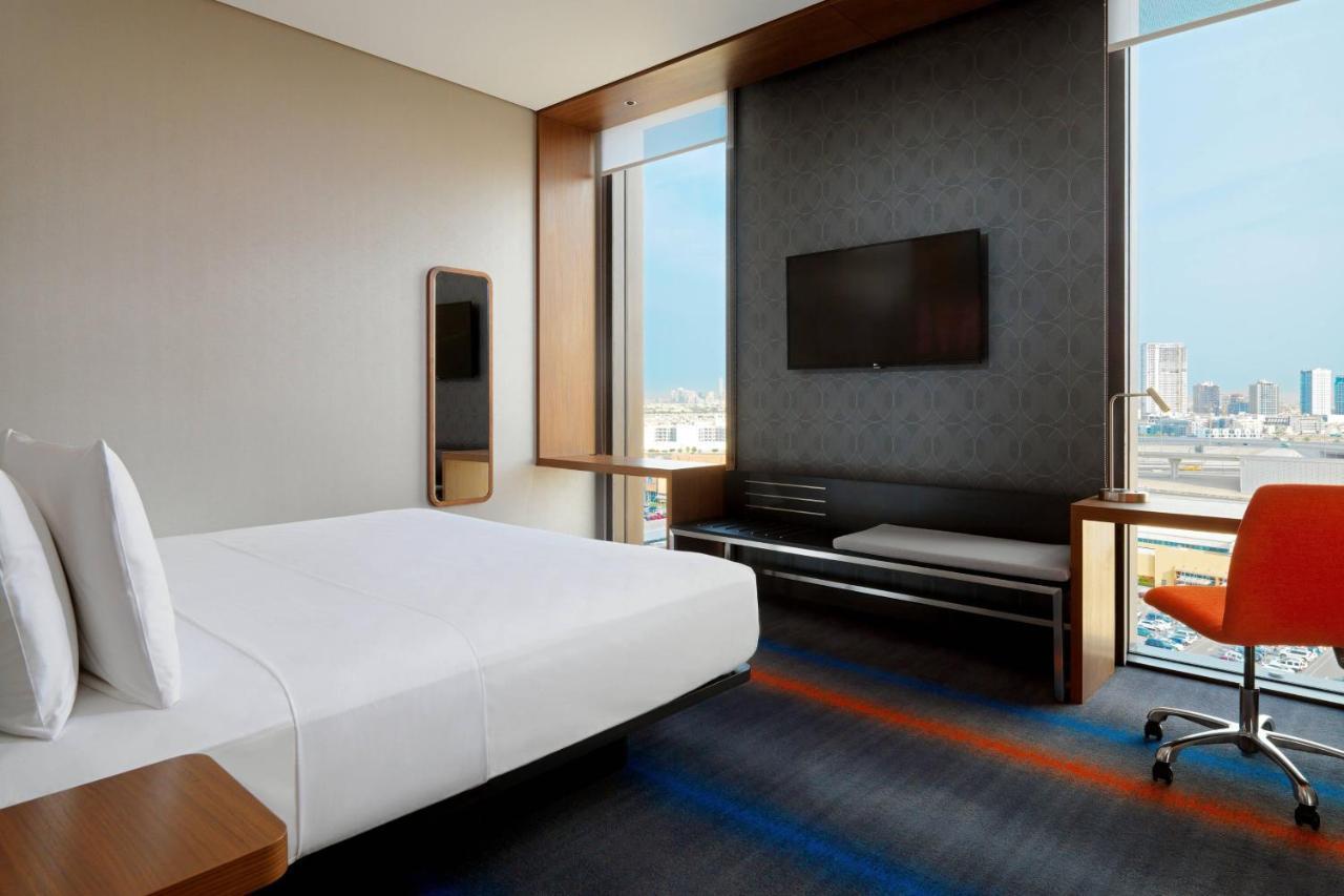 Aloft Me'Aisam, Dubai Hotell Exteriör bild