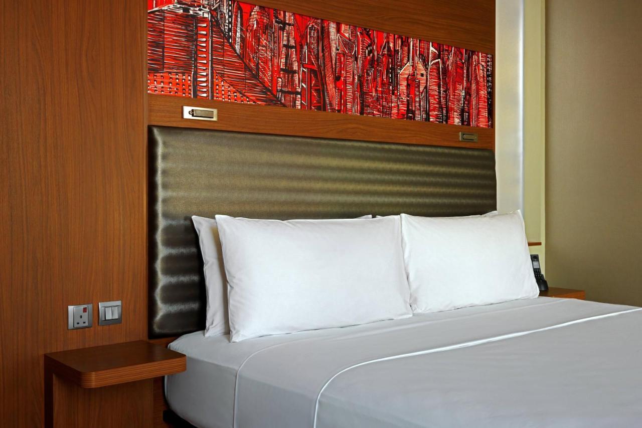 Aloft Me'Aisam, Dubai Hotell Exteriör bild
