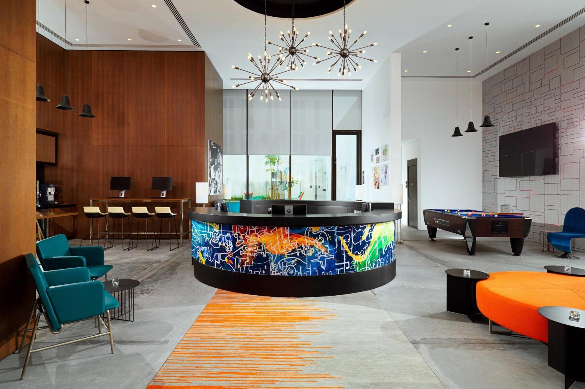 Aloft Me'Aisam, Dubai Hotell Exteriör bild
